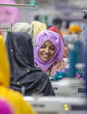 Unde fabricăm hainele Tale?