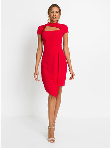 Rochie cu decupaje roșu