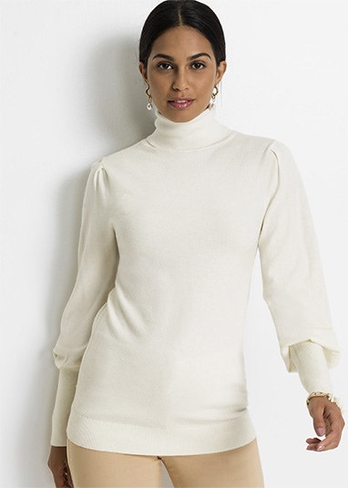 Pulover cu guler rulat ecru