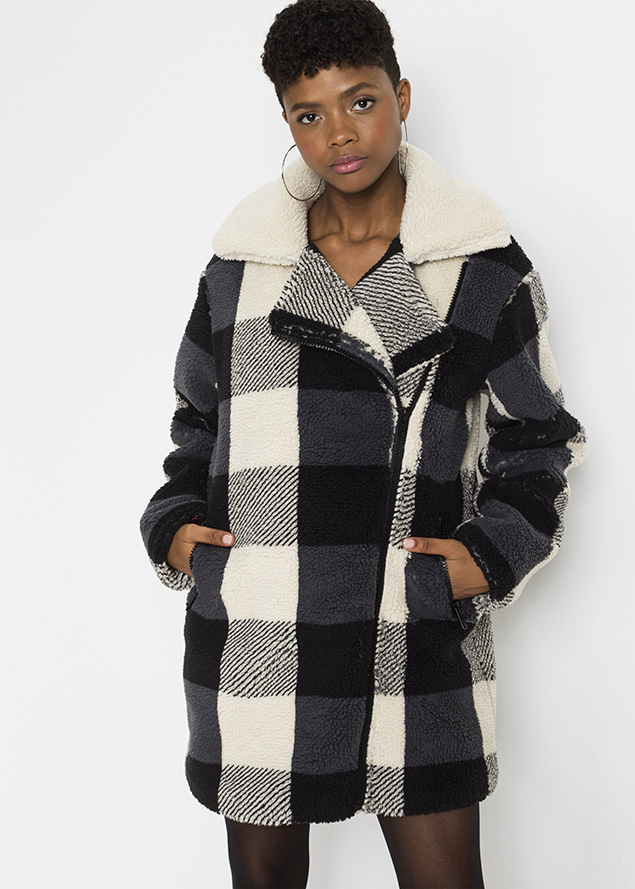 Palton scurt cu teddy