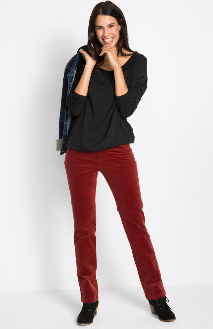 Pantaloni stretch raiaţi